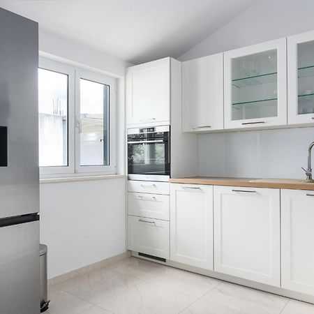 Apartments Eva Trogir Bagian luar foto