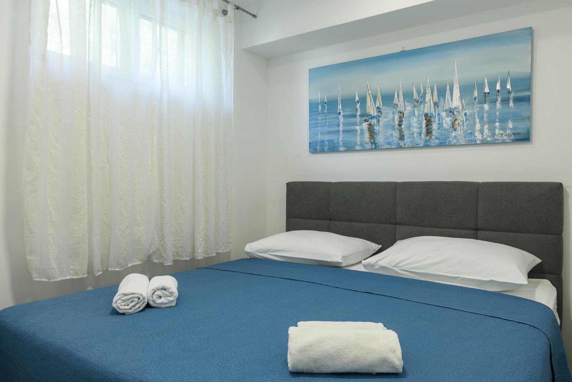 Apartments Eva Trogir Bagian luar foto