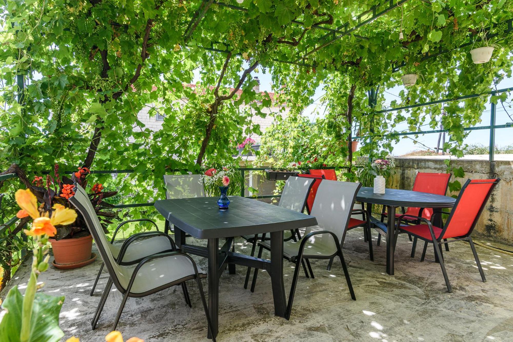 Apartments Eva Trogir Bagian luar foto